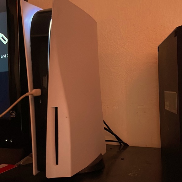 New White PlayStation 5 with new controller